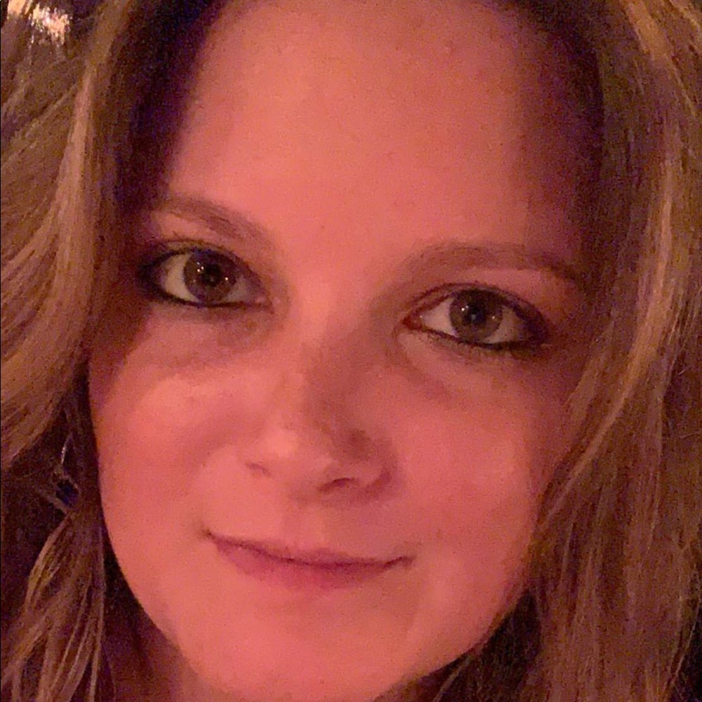 Meet your Posher, Krista